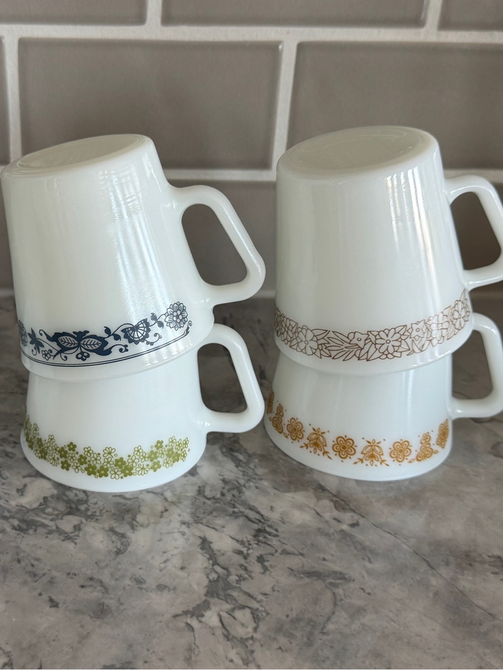 Vintage Pyrex, Fire-King & Termo-Rey Mugs – Set of 6